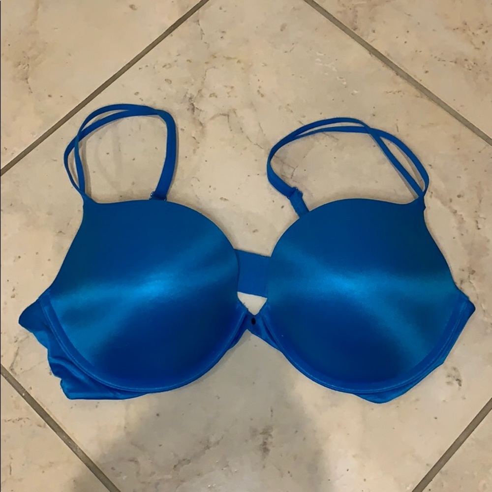 Victoria’s Secret very sexy push up bra